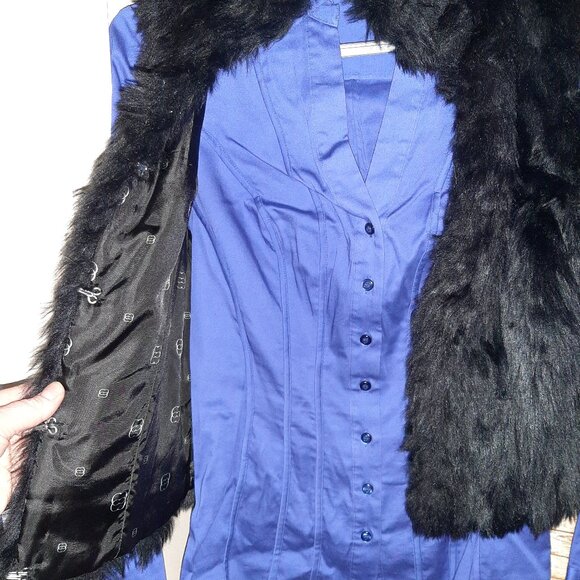 Y2K Le Château Blouse & Black Faux-Fur Vest from Costa Blanca. - Picture 10 of 16